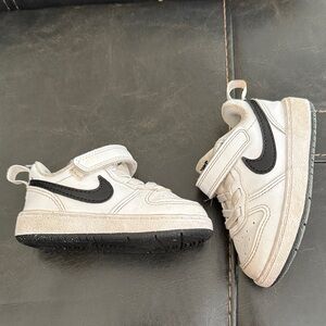 Baby/Toddler US 5C Nike Court Borough Low Recraft White and Black Sneakers